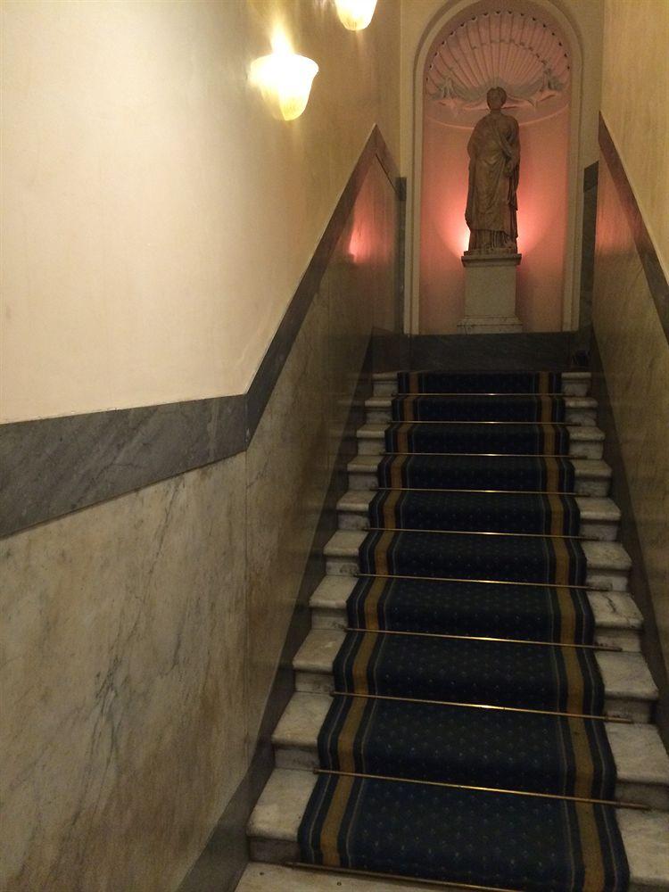 Hotel Traiano Рим Екстер'єр фото
