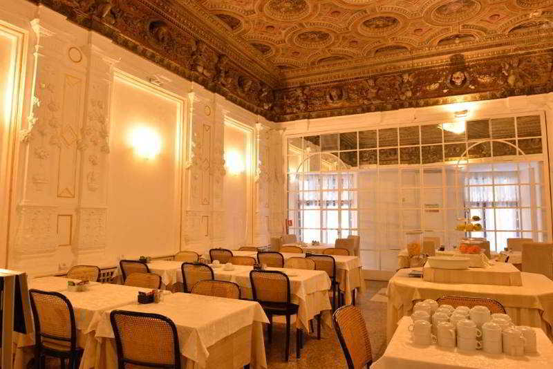 Hotel Traiano Рим Екстер'єр фото