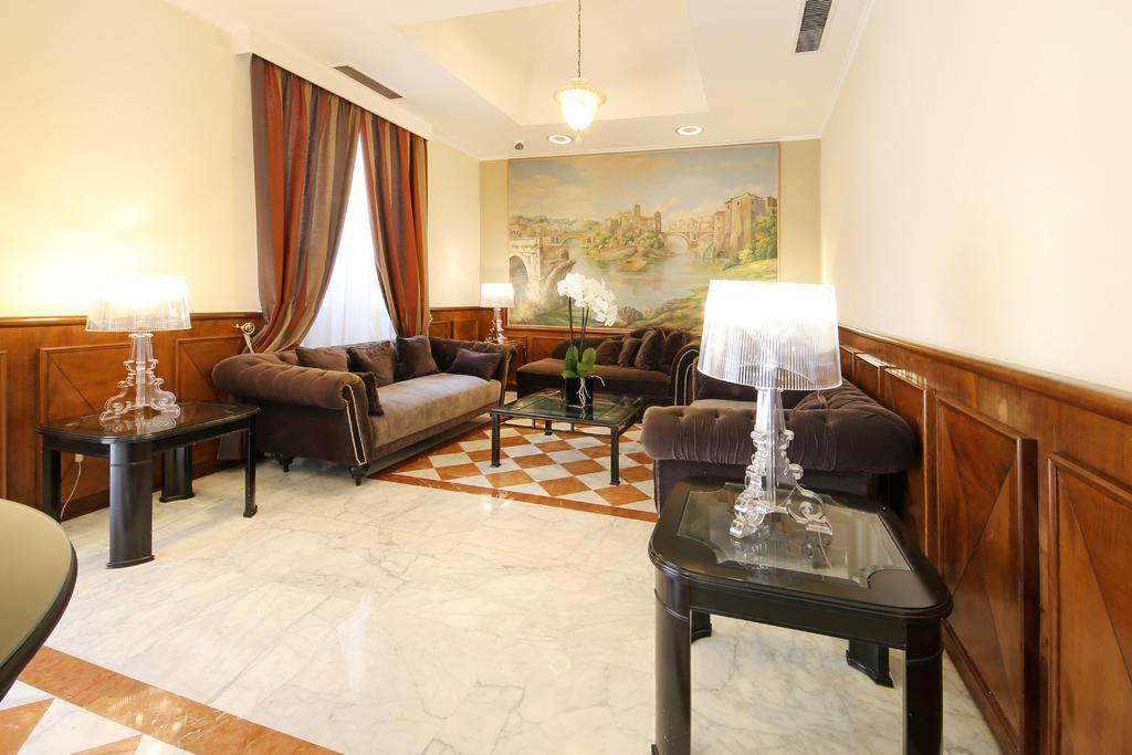 Hotel Traiano Рим Екстер'єр фото